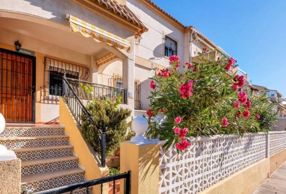 Bungalow Ground Floor - Resale - Torrevieja - Aguas Nuevas