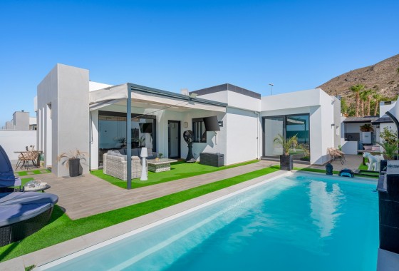 Chalet - Reventa - Fortuna - Urbanizacion las kalendas