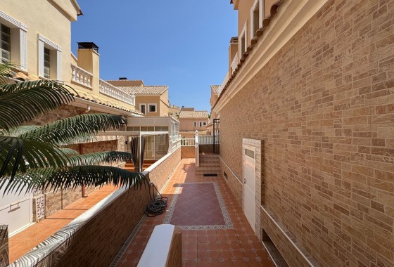Chalet - Reventa - Guardamar del Segura - Urbanizaciones