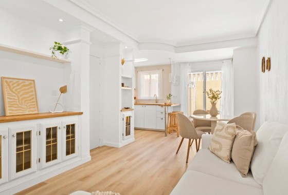 Chalet - Reventa - Orihuela Costa - Costa Blanca