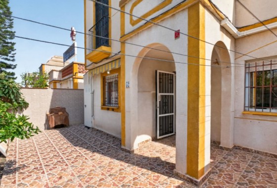 Chalet - Reventa - Torrevieja - Costa Blanca