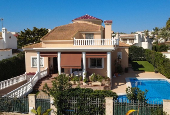 Chalet - Reventa - Torrevieja - Torrelamata - La Mata