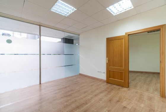 Comercial - Alquiler a largo plazo - Orihuela Costa - Playa Flamenca