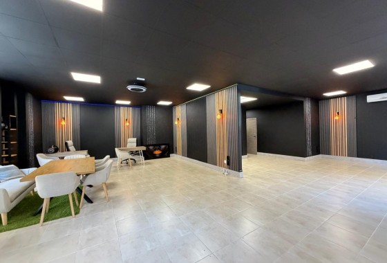Comercial - Reventa - Torrevieja - Playa de los Locos