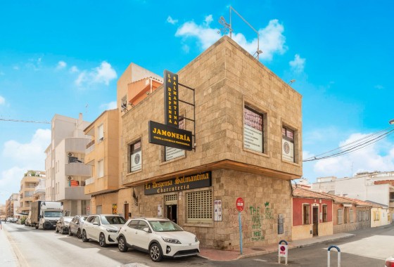 Commercial - Revente - Torrevieja - Paseo maritimo