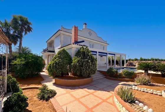 Country house - Resale - San Fulgencio - La Marina