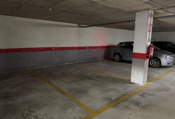 Garage - Revente - Torrevieja - Centro