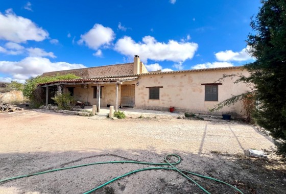 Property - Resale - Pinoso - Inland