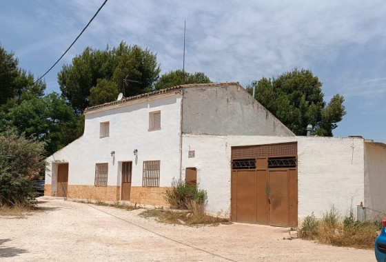 Property - Revente - Yecla - Inland