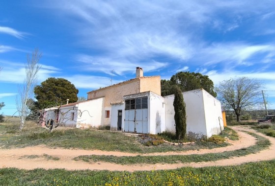 Property - Revente - Yecla - Inland