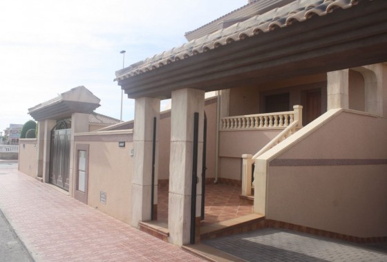 Villa - New Build - Torrevieja - NB-25280