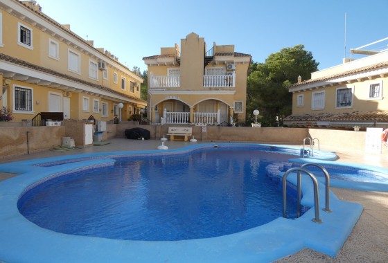 Villa - Resale - Algorfa - Algorfa