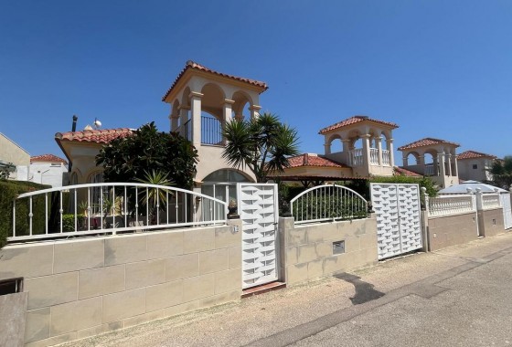 Villa - Resale - Algorfa - Algorfa