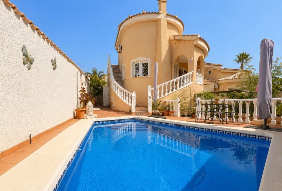 Villa - Resale - Ciudad quesada - Costa Blanca
