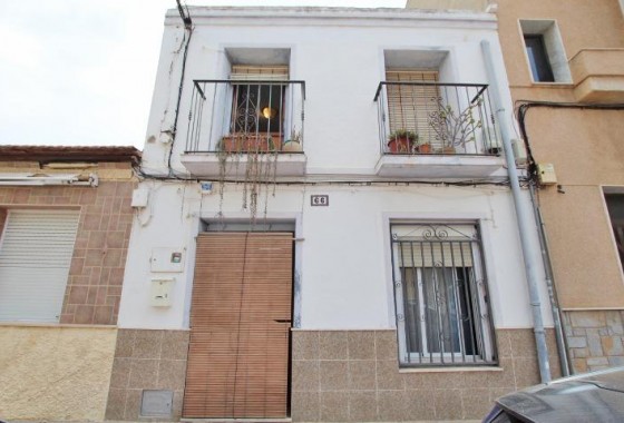 Villa - Resale - Guardamar del Segura - CENTRO