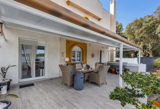 Villa - Resale - Guardamar del Segura - IC-43224