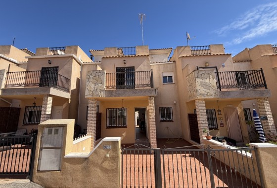 Villa - Resale - Los Altos - Los Altos