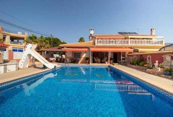 Villa - Resale - Orihuela Costa - La Regia