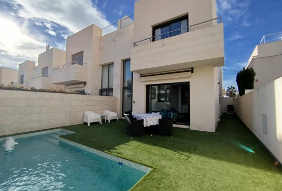 Villa - Resale - Orihuela Costa - Los Dolses