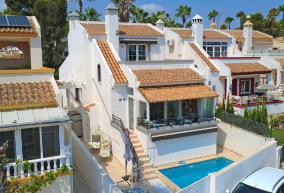 Villa - Resale - Orihuela Costa - MOV-37464