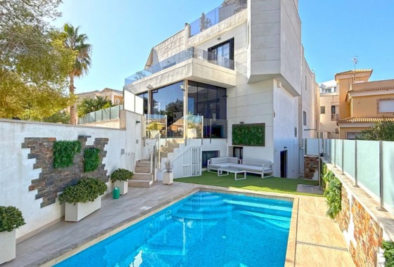 Villa - Resale - Orihuela Costa - Villamartín