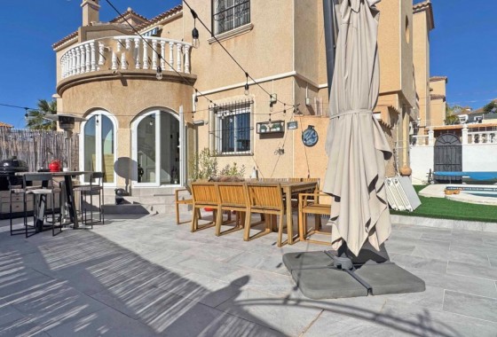 Villa - Resale - Orihuela Costa - Villamartín