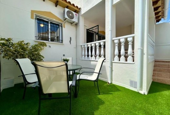 Villa - Resale - Orihuela - U-36461