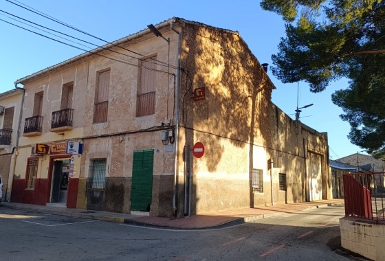 Villa - Resale - Pinoso - Inland