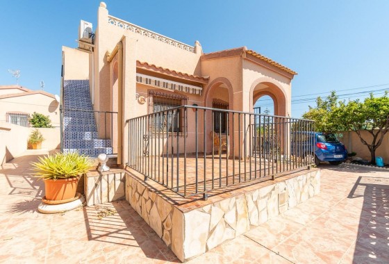 Villa - Resale - San Fulgencio - La Marina
