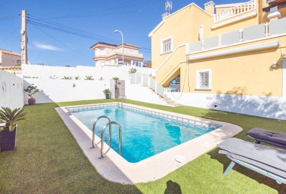 Villa - Resale - San Miguel de Salinas - Blue Lagoon - El Galan