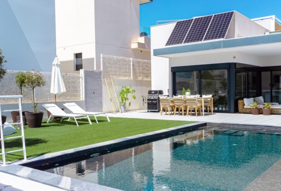 Villa - Resale - San Miguel de Salinas - MOV-26551