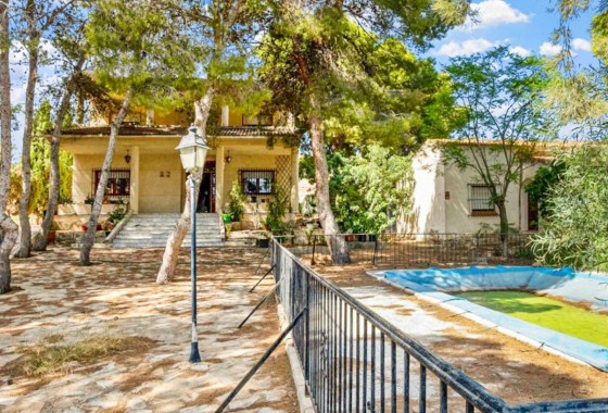 Villa - Resale - Torrevieja - Los Balcones - Los Altos del Edén