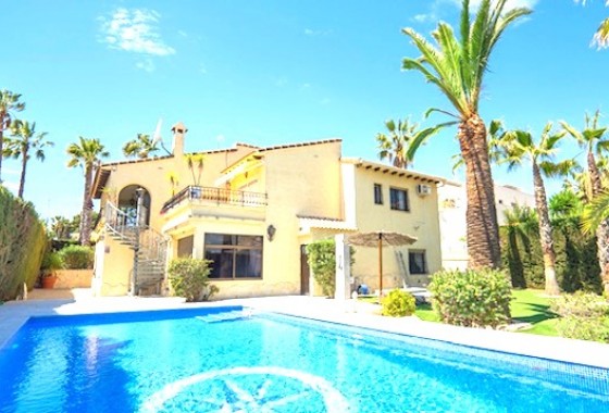 Villa - Resale - Villamartin - Villamartin