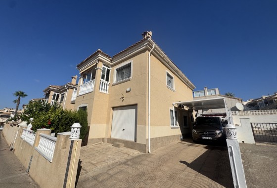 Villa - Resale - Villamartin - Villamartin