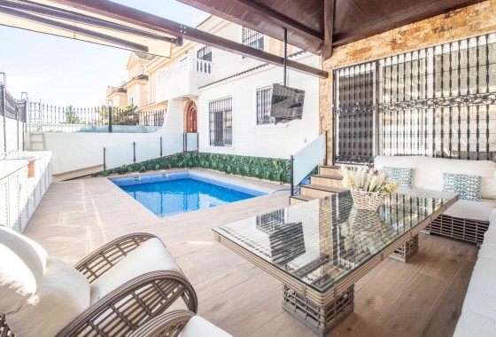 Villa - Revente - Orihuela Costa - La Zenia