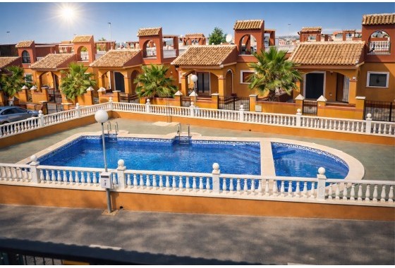 Villa - Revente - Torrevieja - Aguas Nuevas
