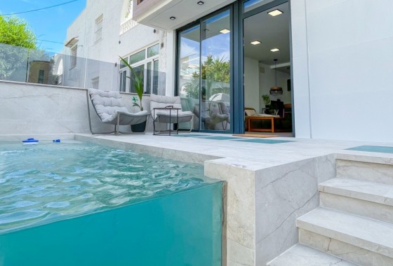 Villa - Revente - Torrevieja - Nueva Torrevieja - Aguas Nuevas
