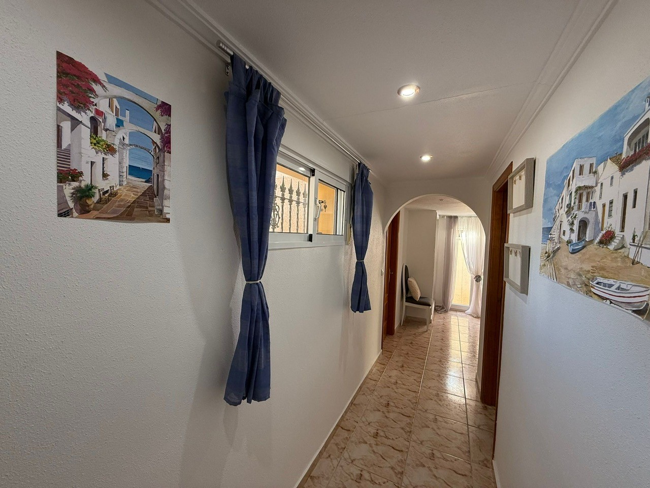 Vrijstaande villa te koop in Orihuela Costa