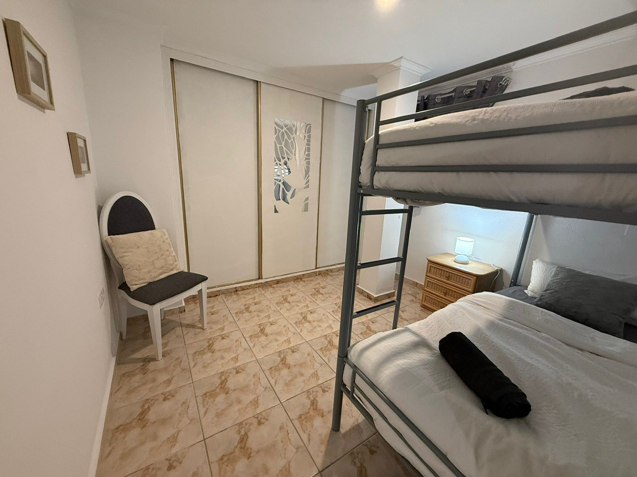 Vrijstaande villa te koop in Orihuela Costa