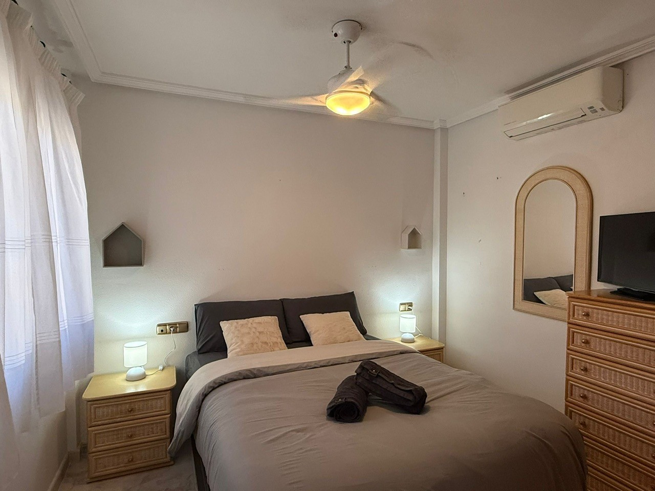 Vrijstaande villa te koop in Orihuela Costa
