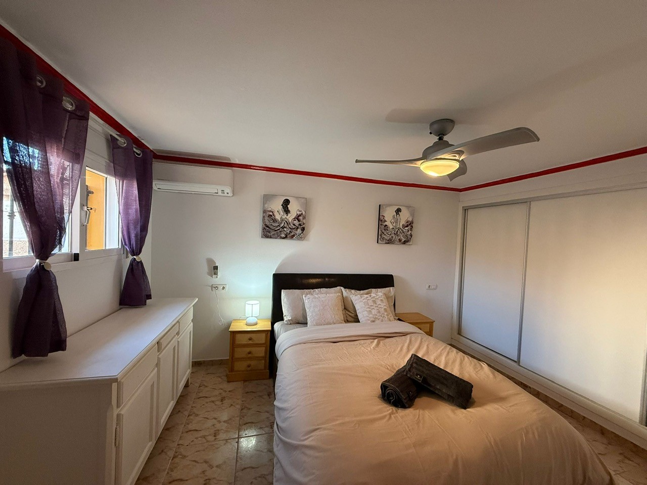 Vrijstaande villa te koop in Orihuela Costa