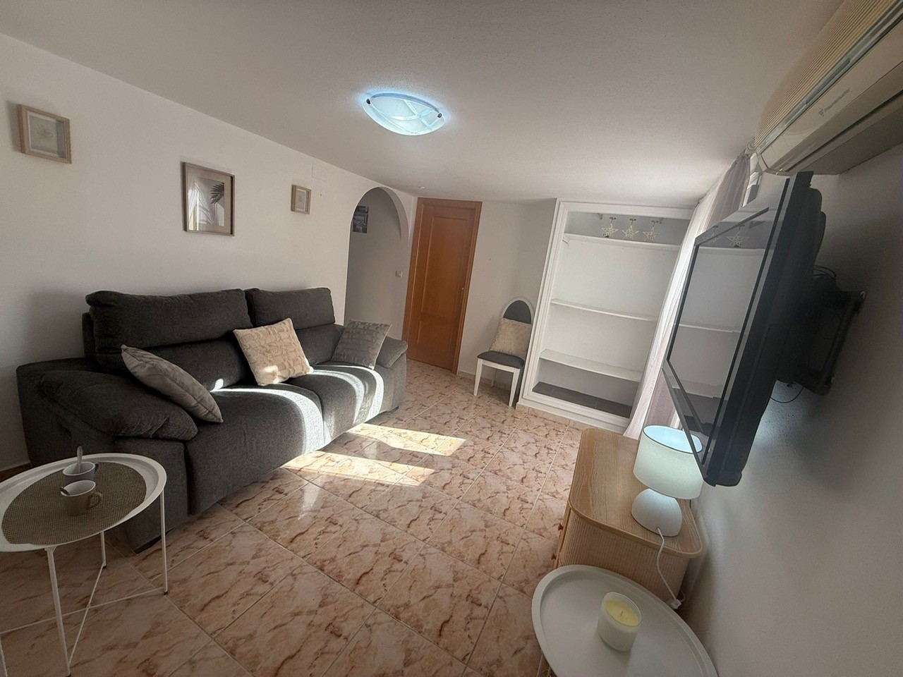 Vrijstaande villa te koop in Orihuela Costa