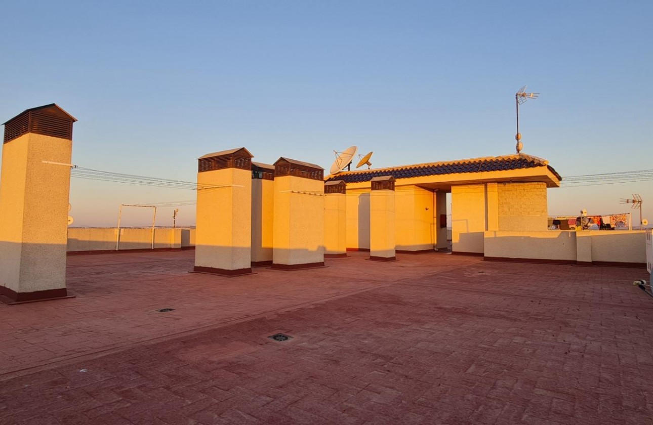 Revente - Appartement - Torrevieja - LA MATA