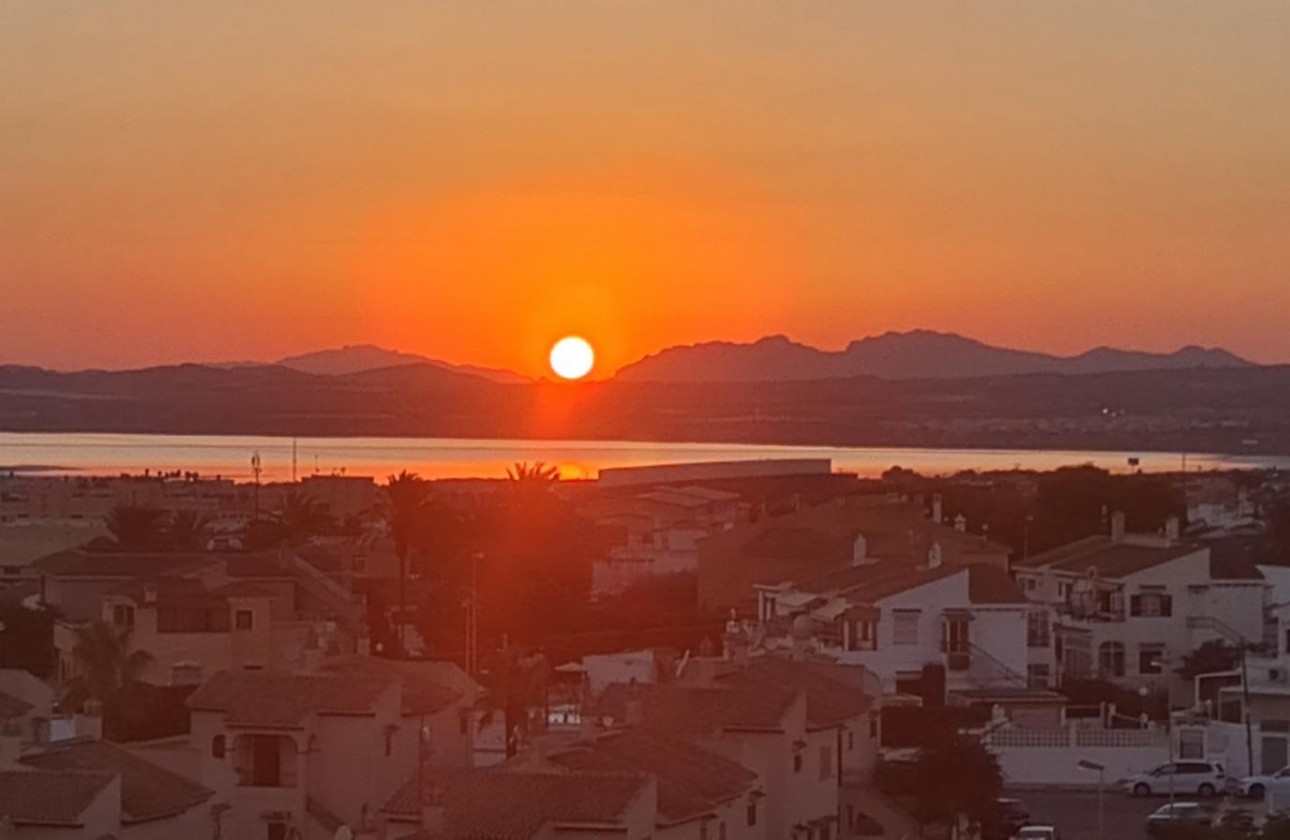 Revente - Appartement - Torrevieja - LA MATA