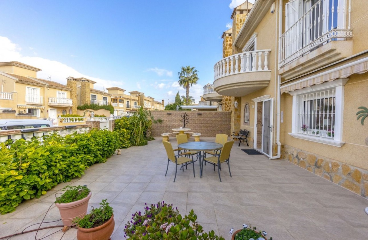 Reventa - Chalet - Torrevieja - Aguas nuevas 1