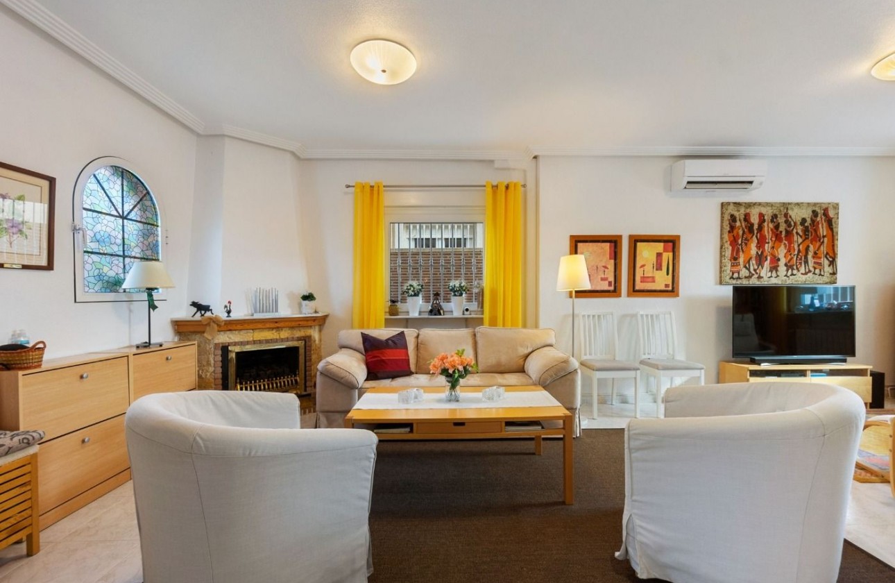 Reventa - Chalet - Torrevieja - Aguas nuevas 1