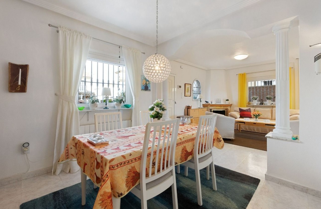 Reventa - Chalet - Torrevieja - Aguas nuevas 1