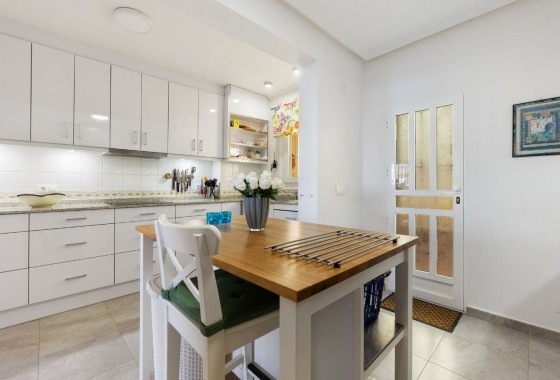 Reventa - Chalet - Torrevieja - Aguas nuevas 1