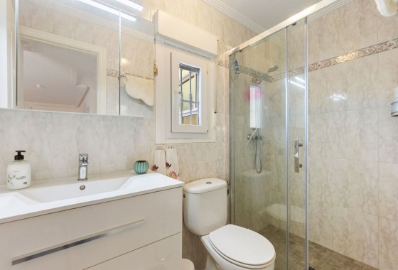 Reventa - Chalet - Torrevieja - Aguas nuevas 1