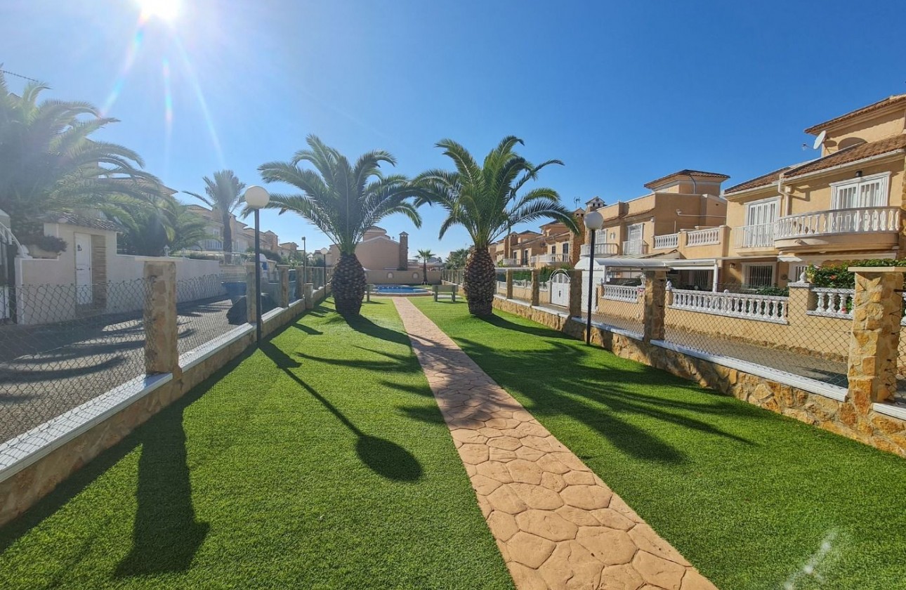 Reventa - Chalet - Torrevieja - Aguas nuevas 1